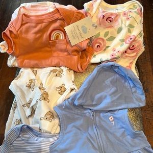 Bundle 11- size 3- months/6-months/ 9- months  baby girl clothes